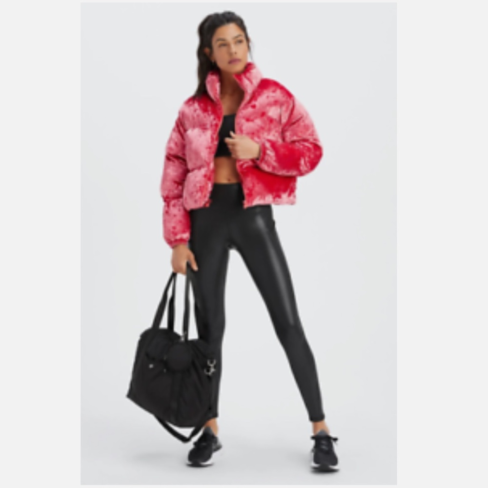 NWT Fabletics Strawberry Red Wander Crushed Velour Cropped Velour Puffer Jacket